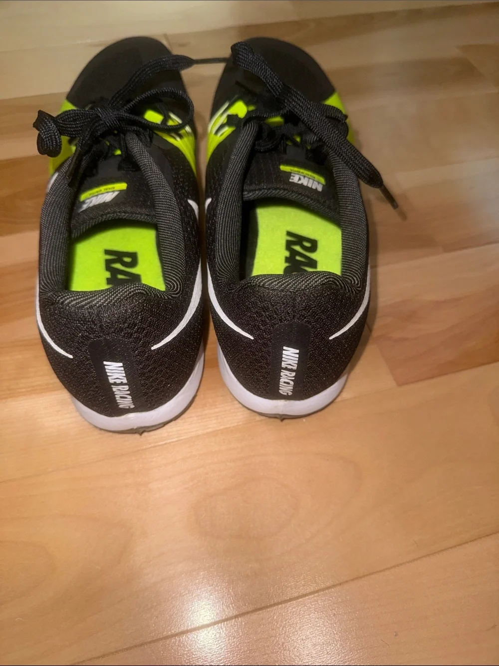 Nike men’s racing Black and Neon Volt Athletic Shoes M 11.5 like new